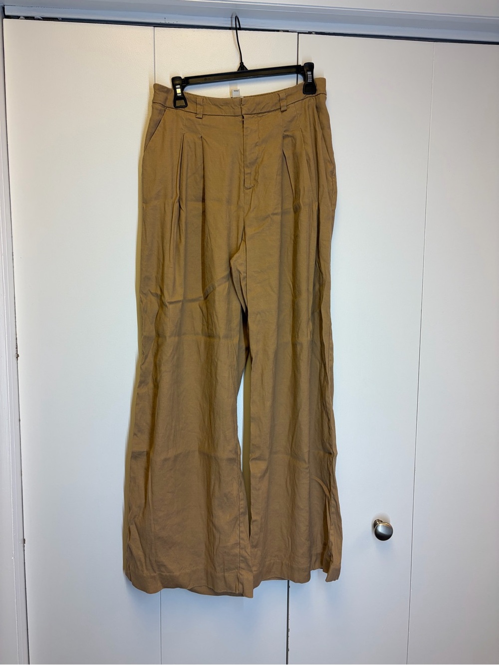 Maeve Wide-Leg Pleated Trousers in Tan